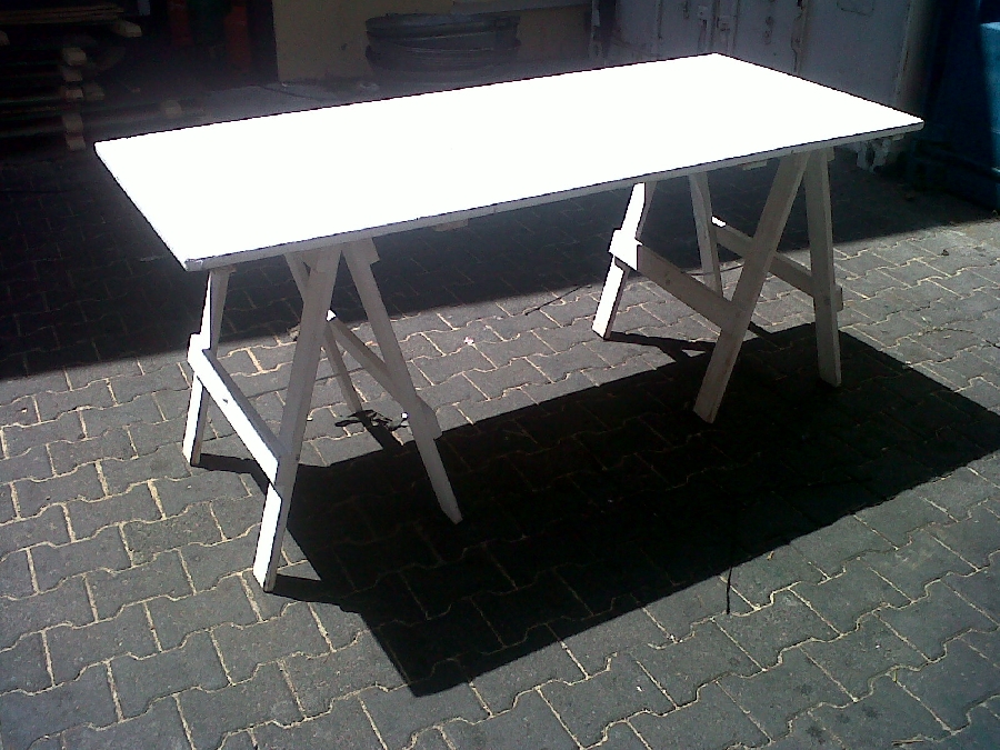 18-m-x-800-x-750-high-white-washed-table-68-pax